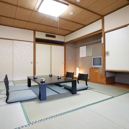 Manza Onsen Nisshinkan Cumagoi Kültér fotó